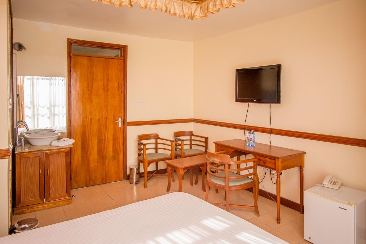 Grays Oak Hotel Athi River Extérieur photo